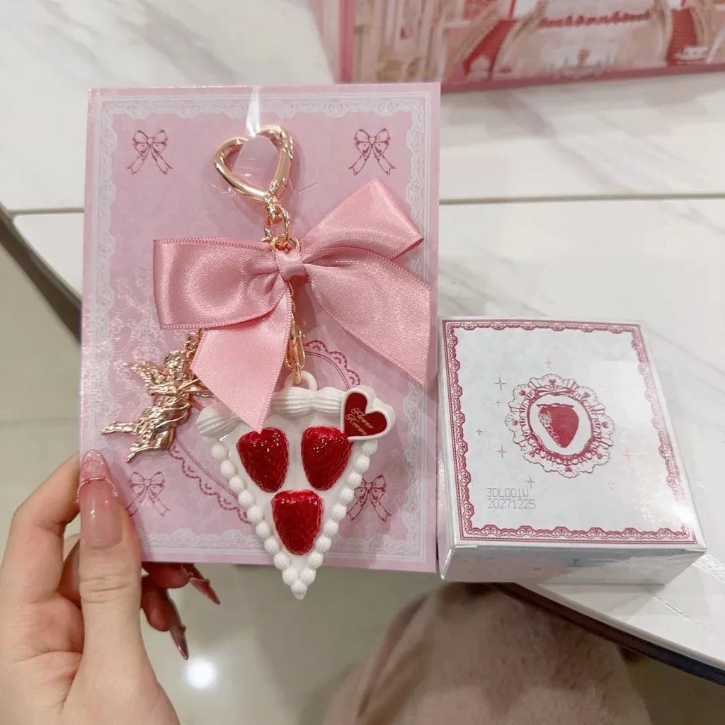 Perfume Sólido Flower Knows Strawberry Cupid - Vegano y Duradero🪷