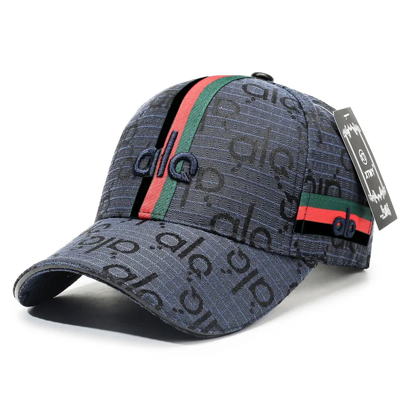 Gorra  con Diseño Clásico de Letras – Unisex, Ajustable y Multiusos