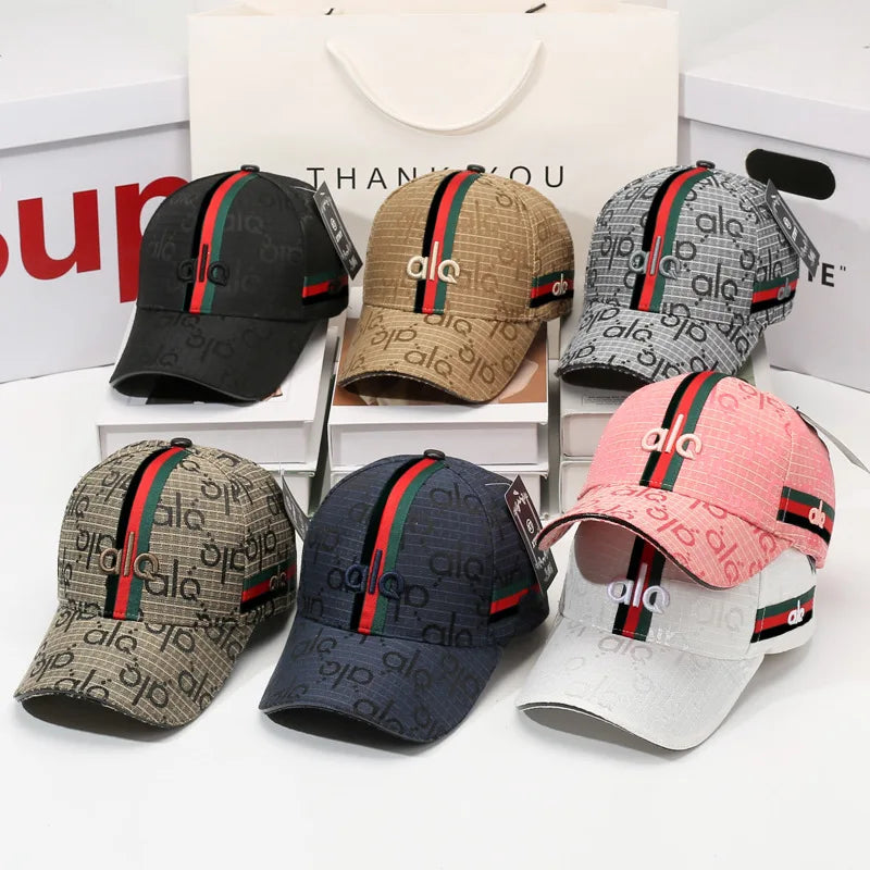 Gorra  con Diseño Clásico de Letras – Unisex, Ajustable y Multiusos