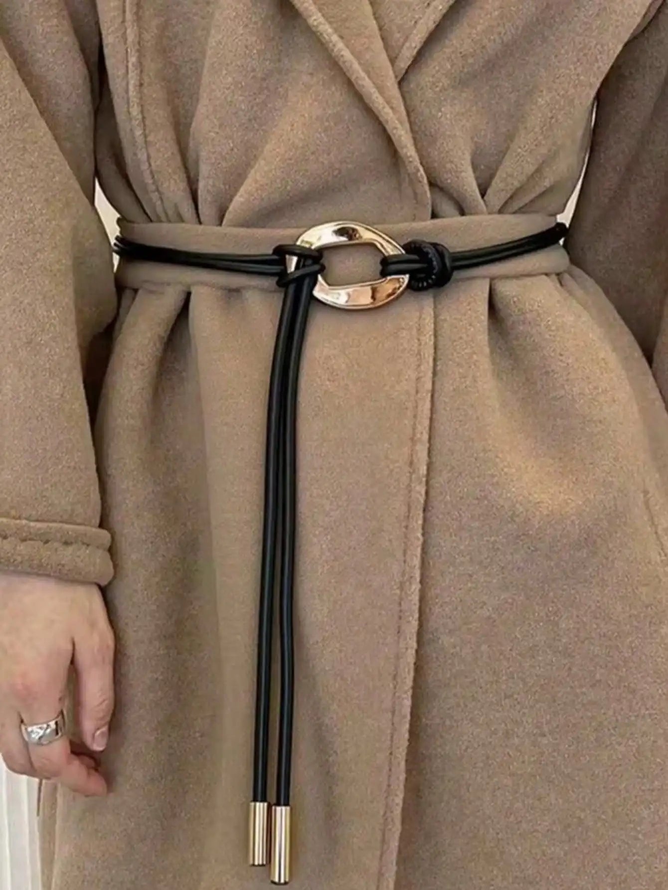 Cinturón de Cintura para Mujer – Cuerda de Cuero Redonda, Cadena Larga Estilo Vintage