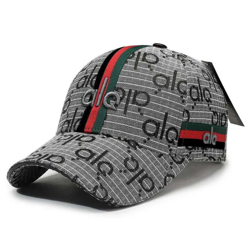 Gorra  con Diseño Clásico de Letras – Unisex, Ajustable y Multiusos