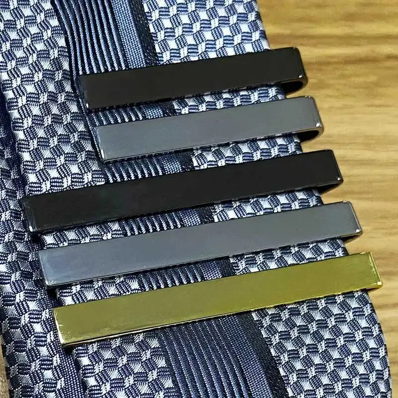 Clip de metal para Corbata  – Elegante Accesorio para Hombre | 6 Colores